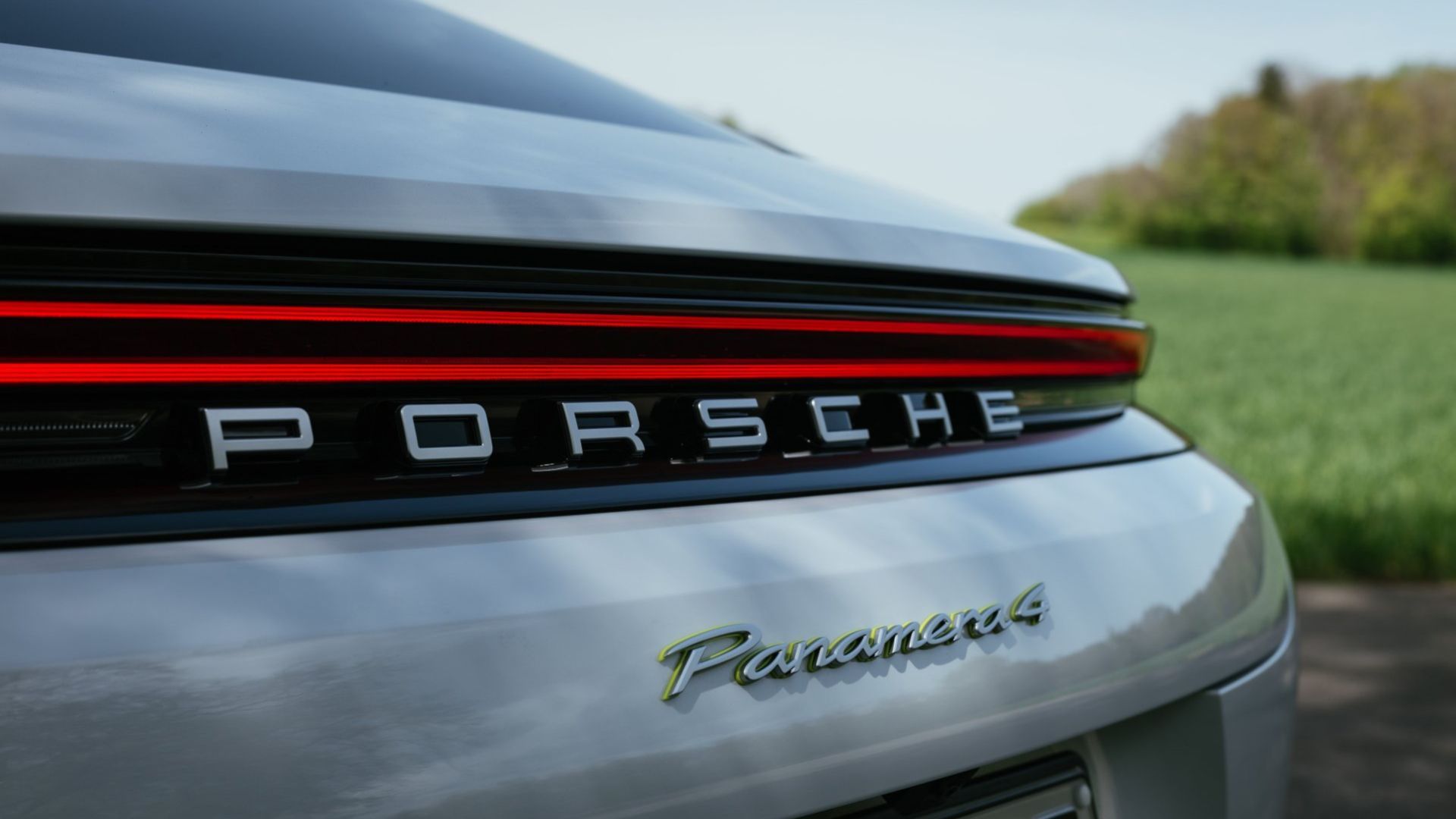 2025 porsche panamera e hybrid03