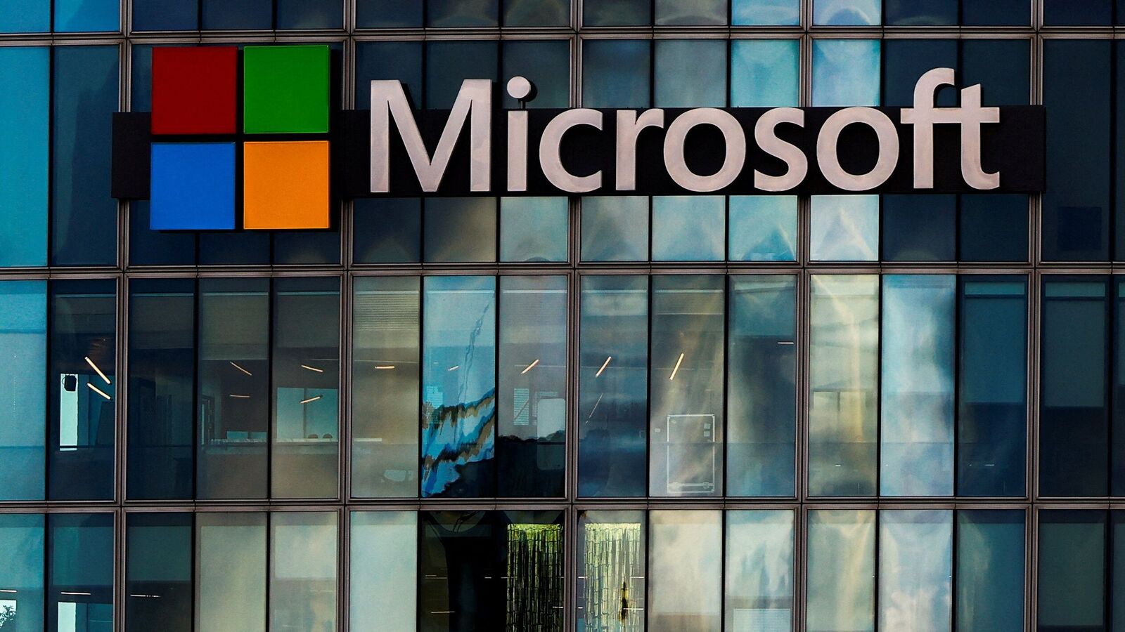 MICROSOFT 1753056843122 1753056843328