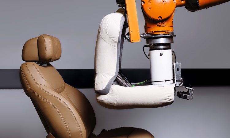ROBOTS SIMULATE for automotive seats testing