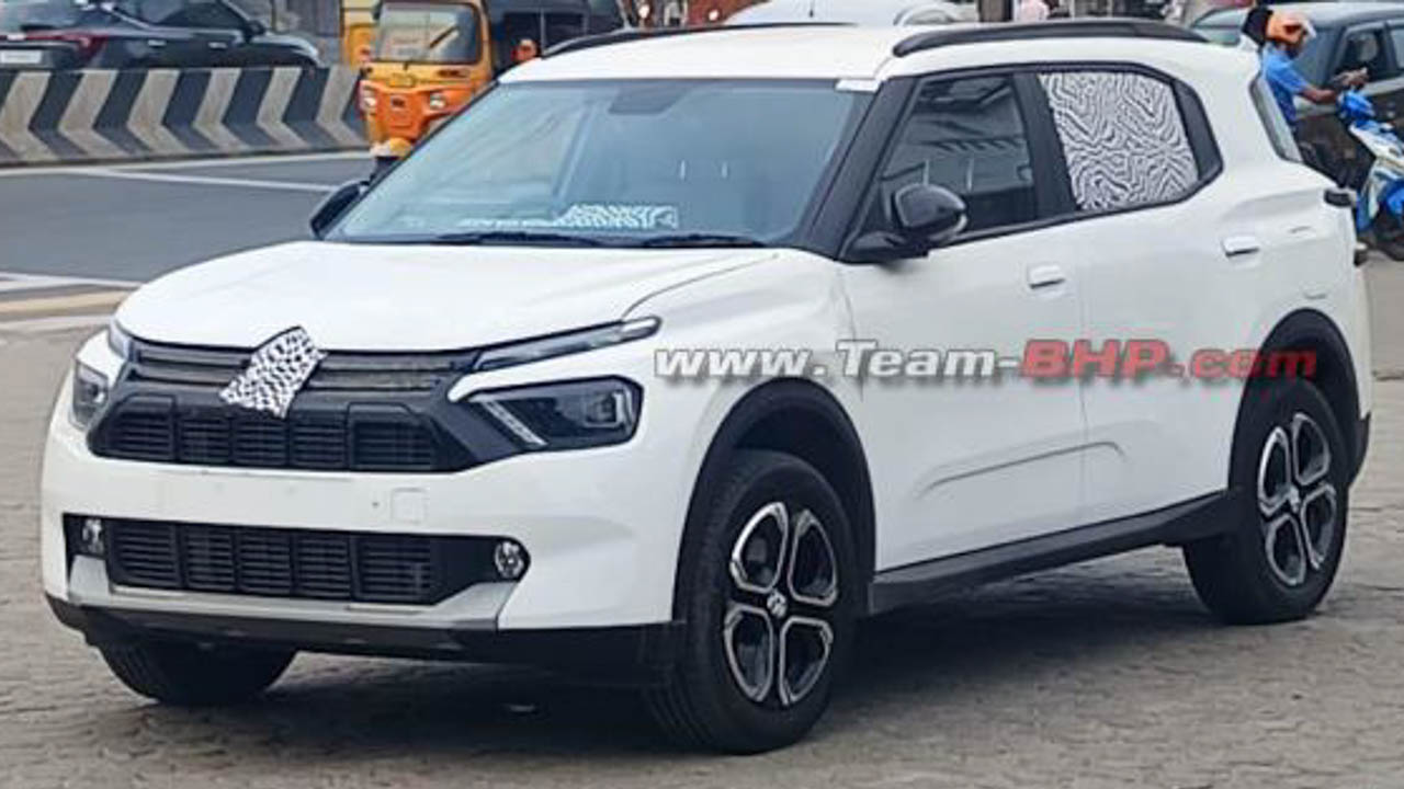 2025 citroen aircross suv spied before launch